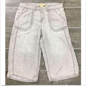 NWT Democracy Women's Seamed Cropped Pants